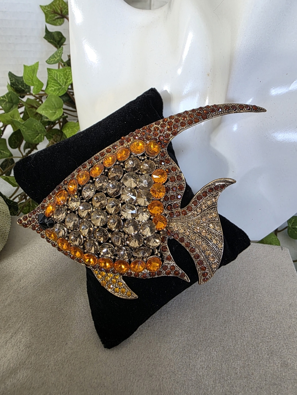 Statement Large Gold Rhinestone Angelfish Brooch Pin | Amber & Champagne